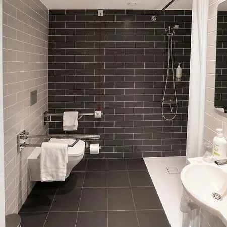 Express Munich Airport - By Ihg 에르딩