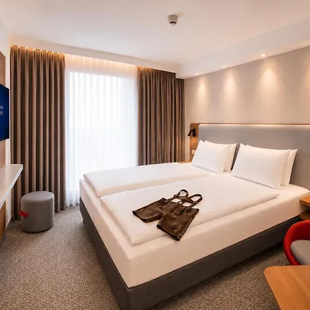 Express Munich Airport - By Ihg 3* 에르딩
