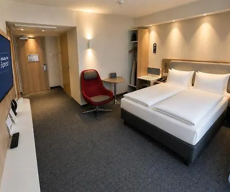 Express Munich Airport - By Ihg Hotel 3*