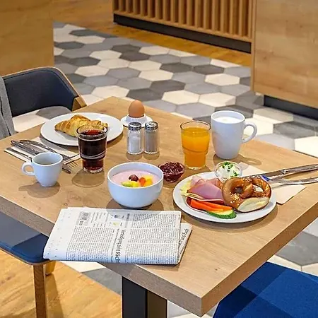 فندق Express Munich Airport - By Ihg 3*