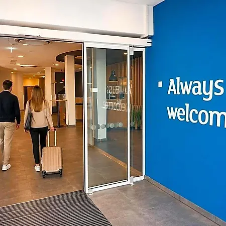 Express Munich Airport - By Ihg ايردينغ