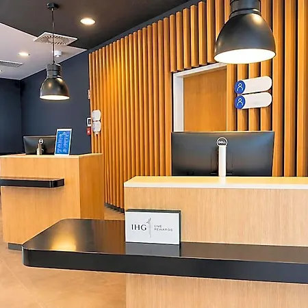 Express Munich Airport - By Ihg ايردينغ