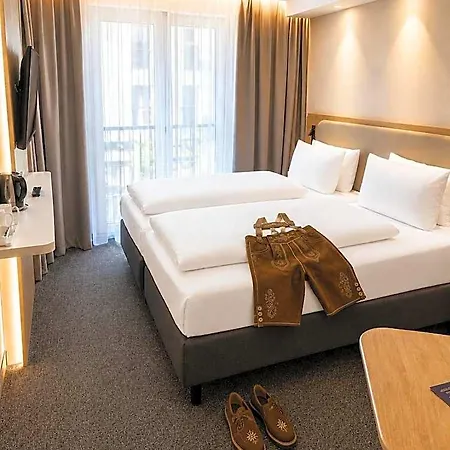 Express Munich Airport - By Ihg ايردينغ