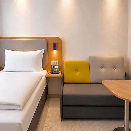 فندق Express Munich Airport - By Ihg 3*